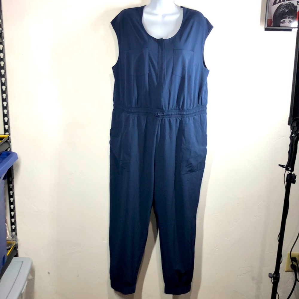 All in Motion navy blue jumpsuit size XXL